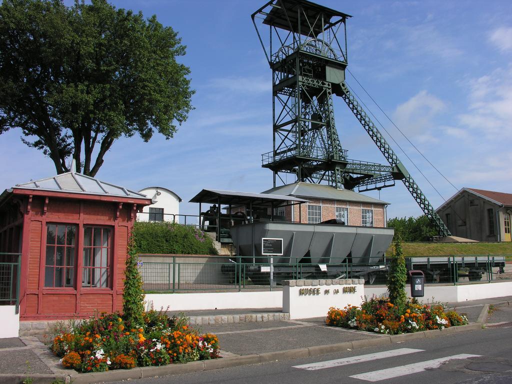 Ibis Budget Montceau Les Mines Ngoại thất bức ảnh