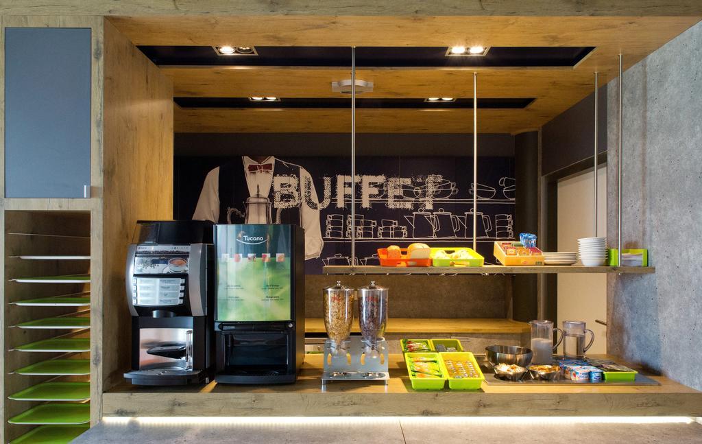 Ibis Budget Montceau Les Mines Ngoại thất bức ảnh